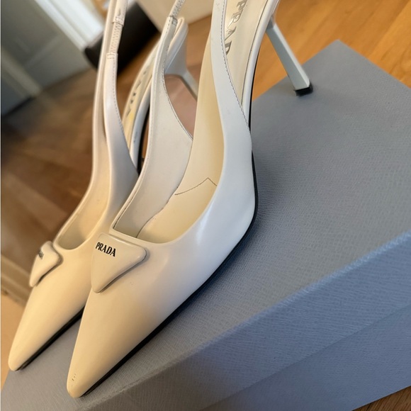 Prada kitten heels. Worn one time for my wedding.  Still in very good condition - Picture 5 of 11
